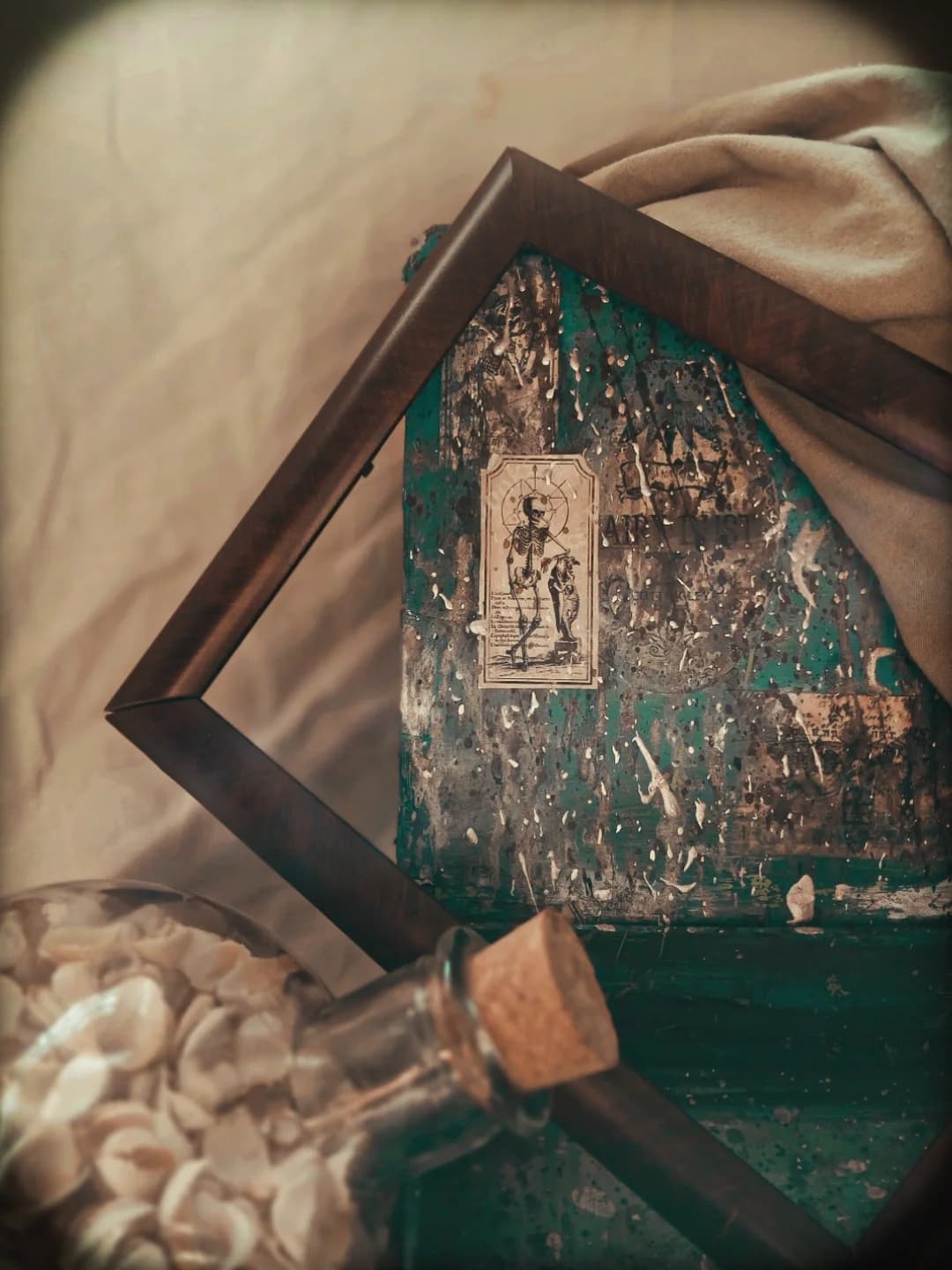 گروثنار(نخستین وارثانِ کتابِ تاریکی)