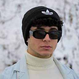 profile pic